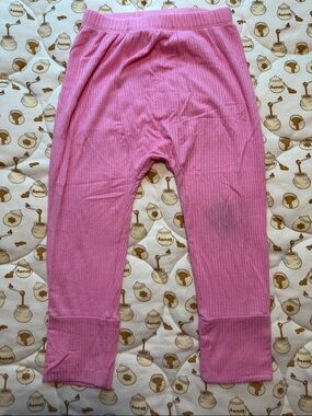 Kate Quinn panda pants